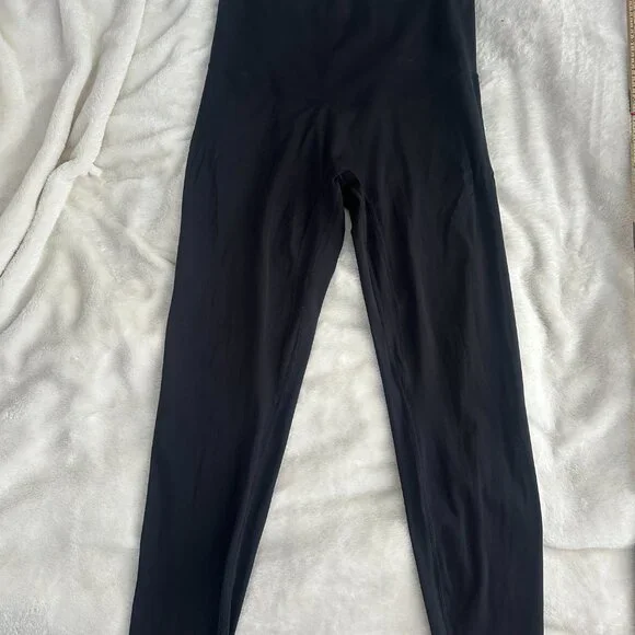 POSHDIVAH Black High Rise Leggings Size XL Stretch Activew - Picture 3 of 6